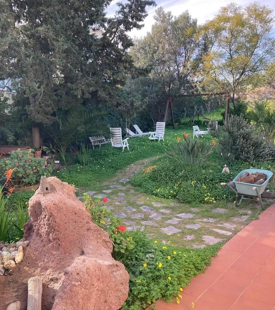 Casa de Férias Sardinia Beach Garden Quartu SantʼElena